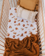 SNUGGLE HUNNY FITTED COT SHEET - LION