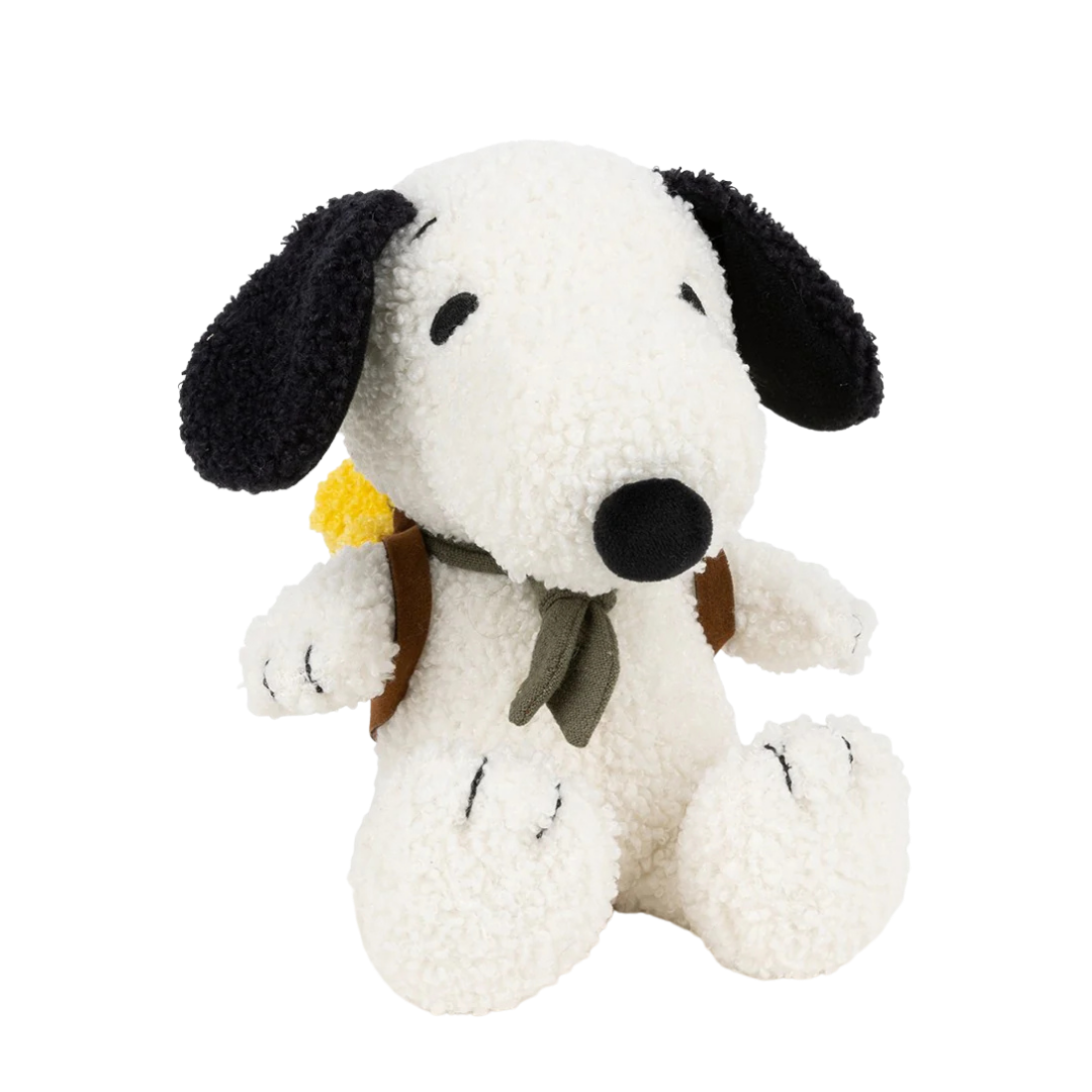 SNOOPY WITH WOODSTOCK IN BACKPACK