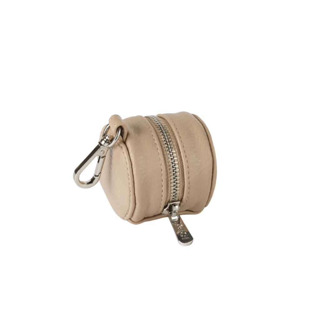 OIOI DUMMY CASE - OAT VEGAN LEATHER