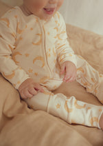 CINNAMON BABY CRESCENT MOON GROWSUIT