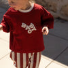 BABY O THE LABEL TEDDY LOGO T-SHIRT - CRIMSON