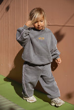 WYLDE THE LABEL LOVE MUM SWEATSHIRT