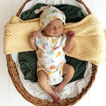 SNUGGLE HUNNY BEACH FUN SHORT SLEEVE BODYSUIT