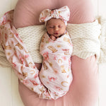 SNUGGLE HUNNY BOOTS & BOWS JERSEY WRAP & TOPKNOT SET
