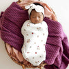SNUGGLE HUNNY LADYBUG ORGANIC SNUGGLE SWADDLE & TOPKNOT SET