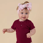 SNUGGLE HUNNY RASPBERRY SHORT SLEEVE BODYSUIT